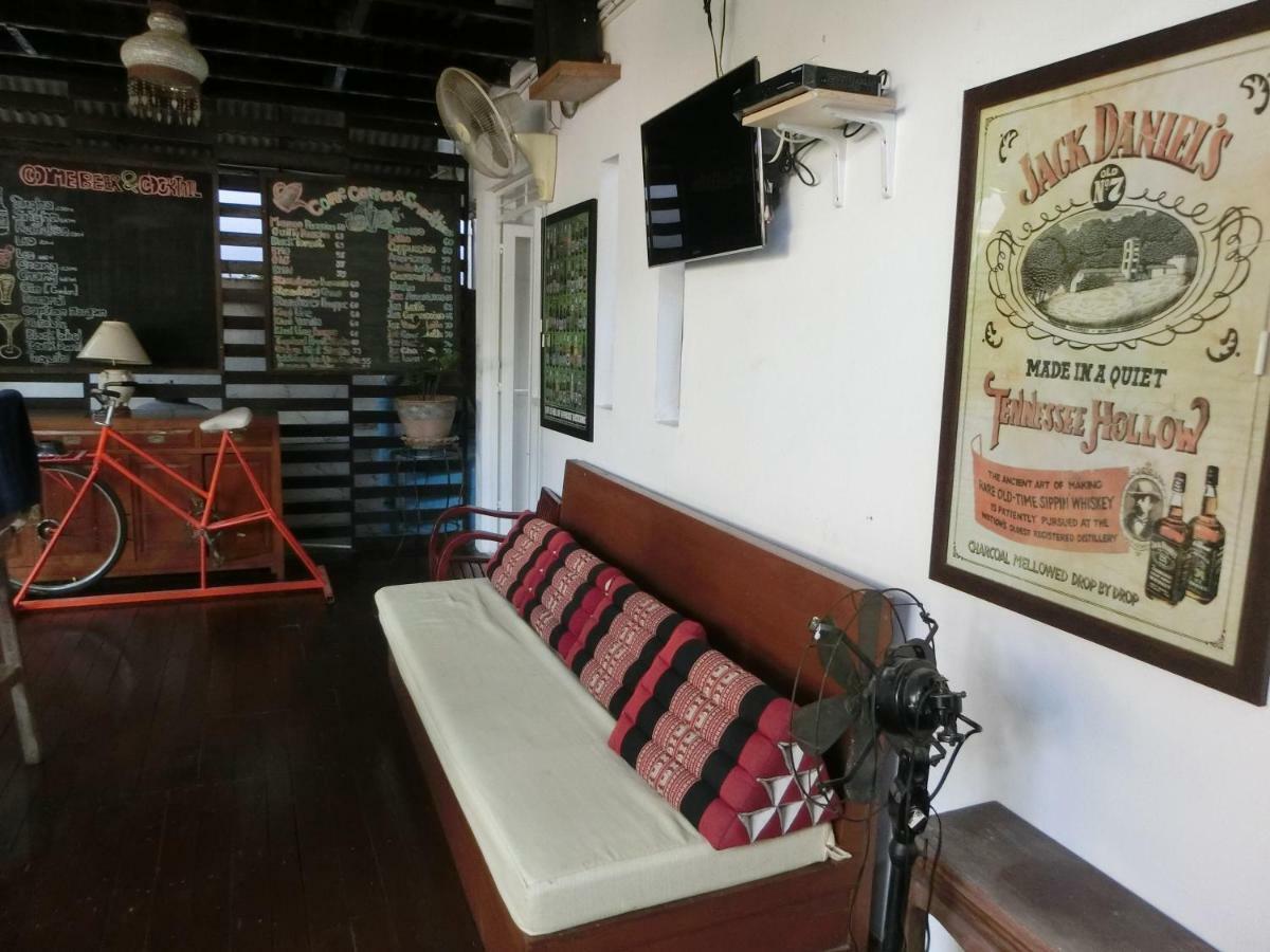 The Travellers Arms Otel Chiang Mai Dış mekan fotoğraf