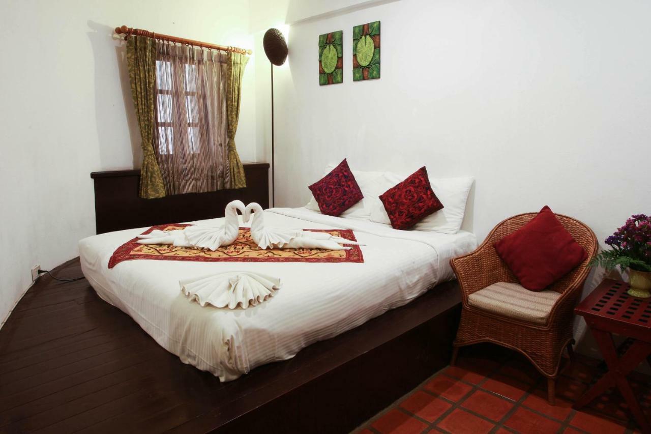 The Travellers Arms Otel Chiang Mai Dış mekan fotoğraf